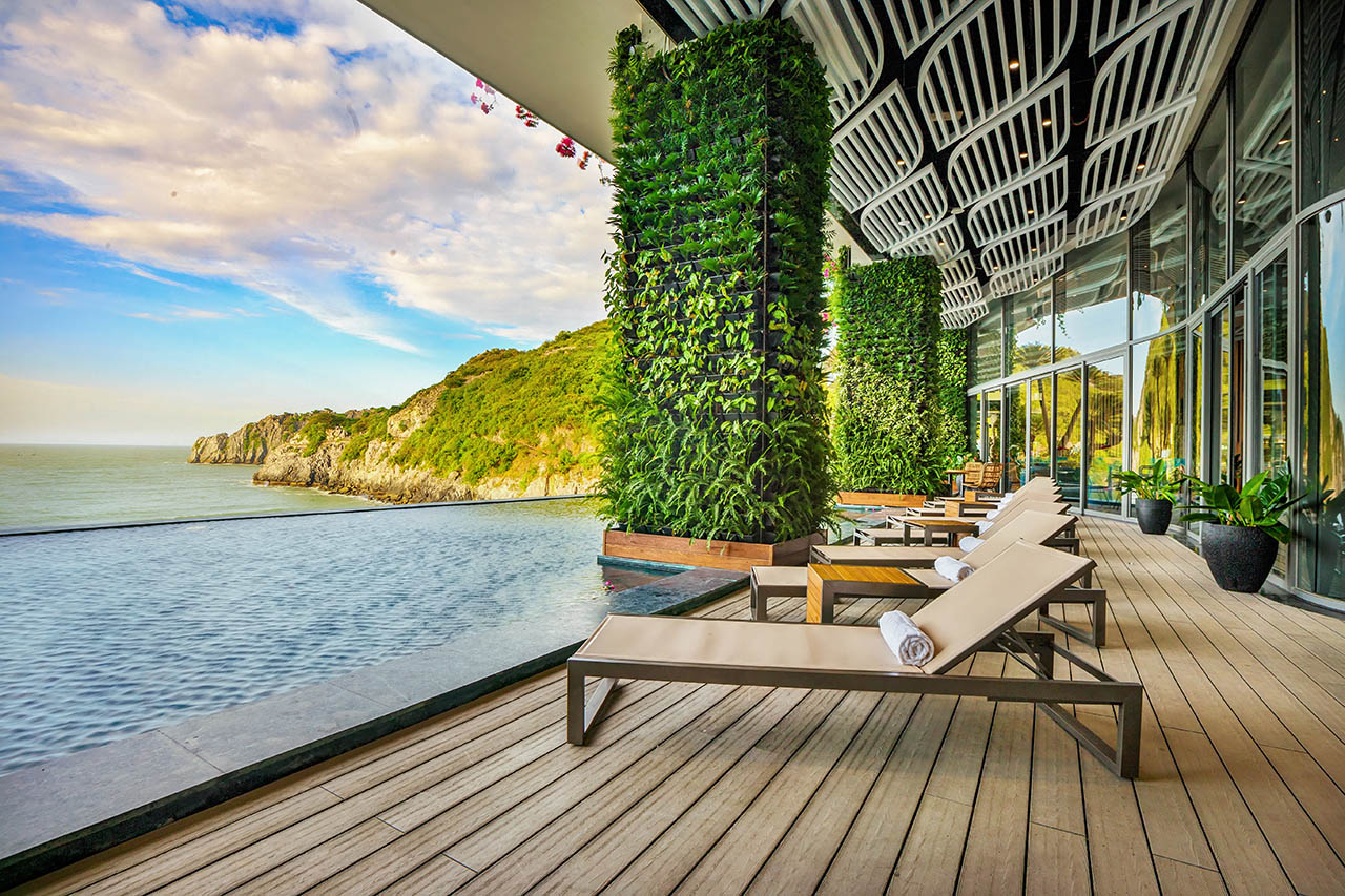 Flamingo Cát Bà Beach Resort Flamingo Cát Bà Beach Resort