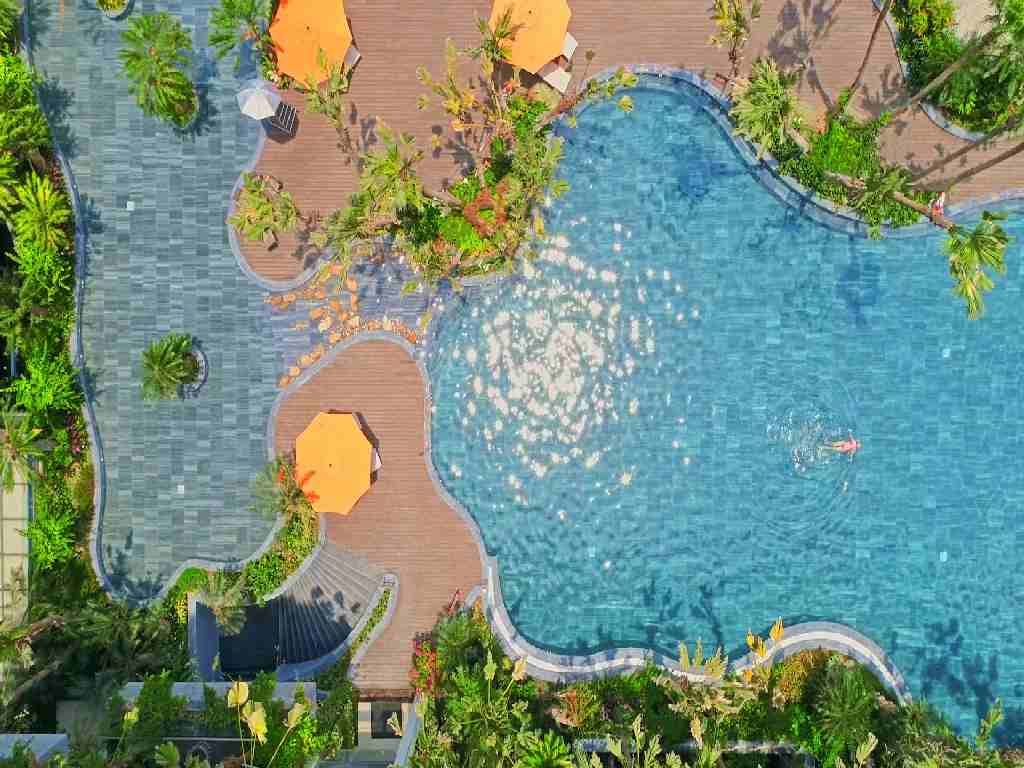 be boi palm pool flamingo dai lai