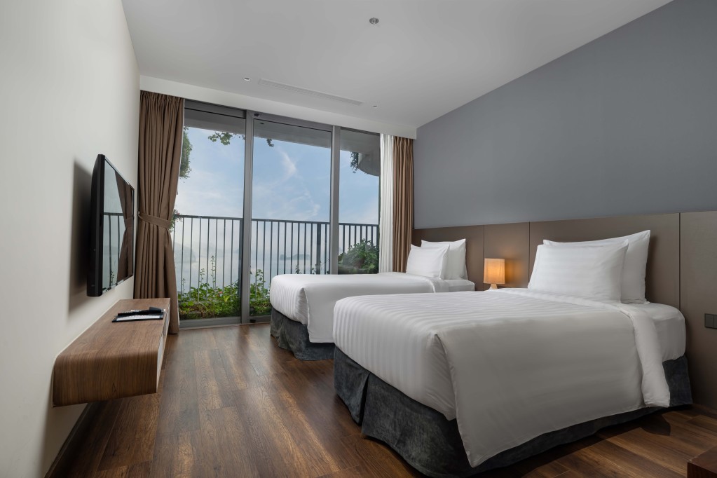 02 Bedroom Deluxe Residence Ocean Flamingo Resort Cat Ba 1 4