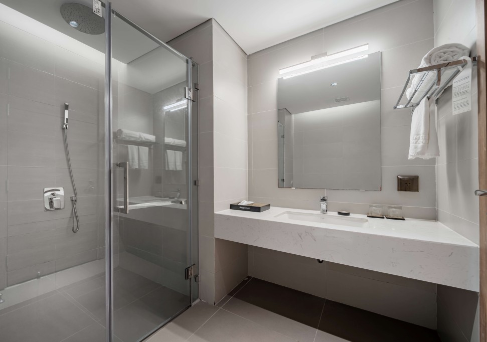 02 Bedroom Premier Residence Ocean Flamingo Cat Ba Resort 1 4
