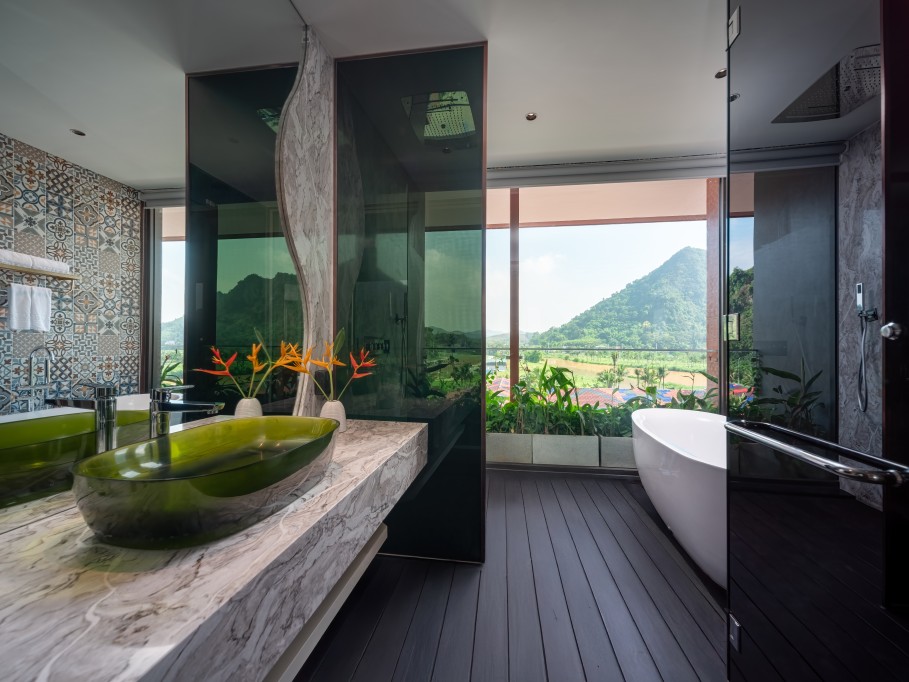 Presidential Suite Flamingo Tan Trao Resort 5