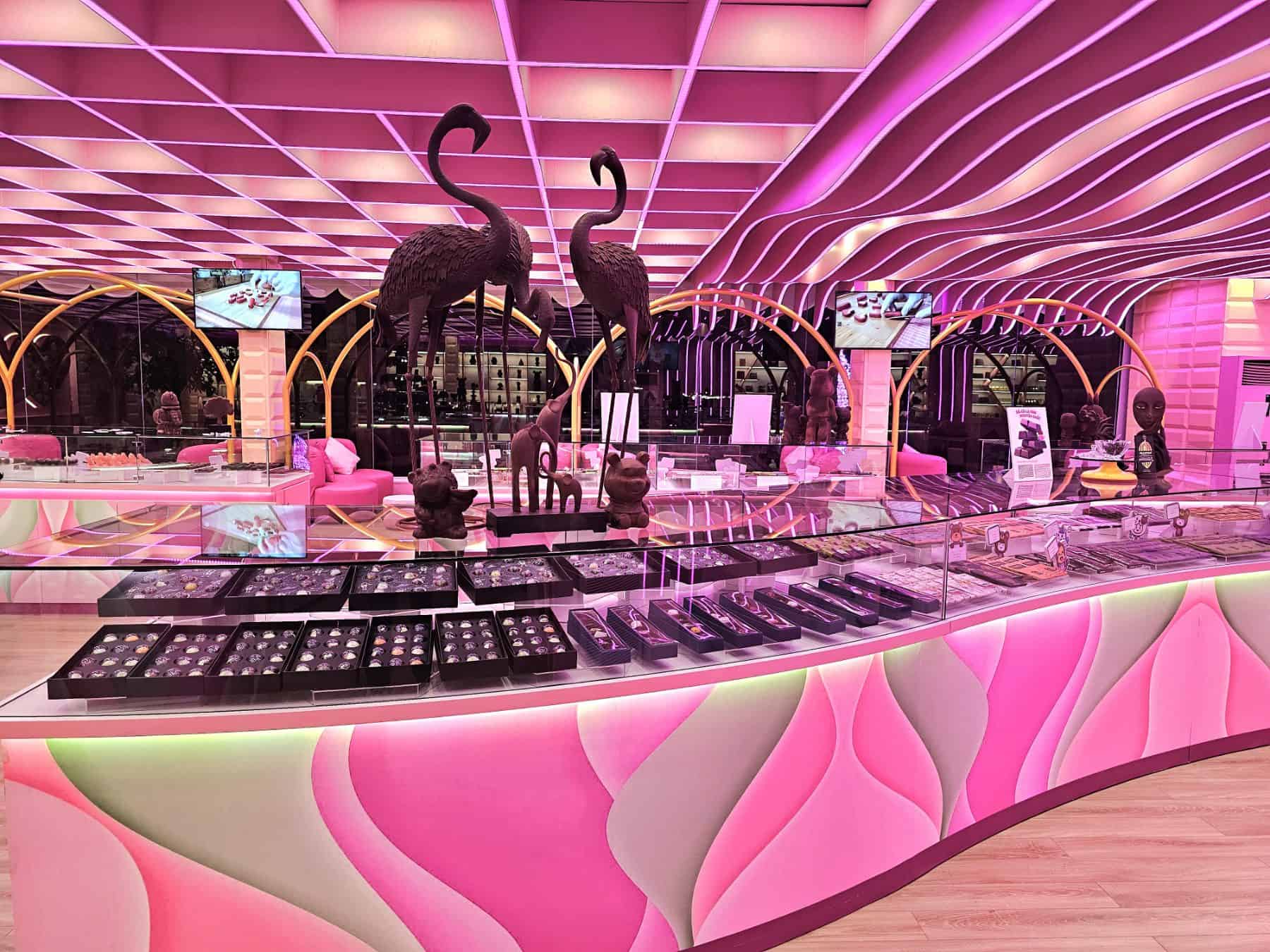 Flamingo Đại Lải có những tiện ích và dịch vụ gì?