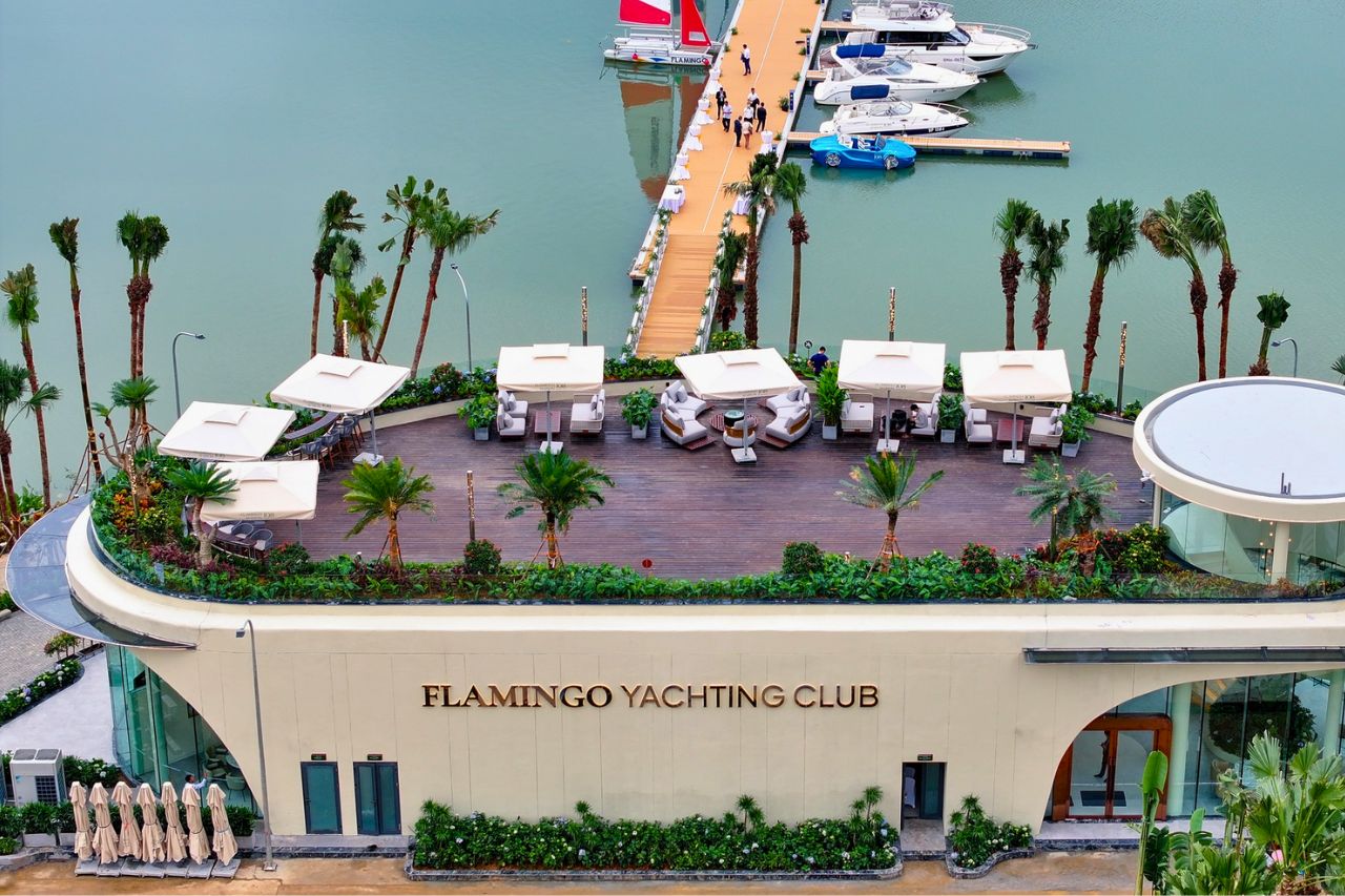 Flamingo Maison Hồ Núi Cốc
